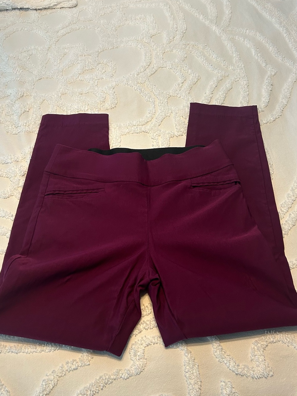 Violets & Roses Giulia Straight Leg Pants - Picture 4 of 7